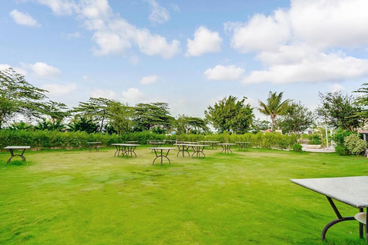 Oyo 48352 Hotel Bhagyalaxmi Kala ภายนอก รูปภาพ