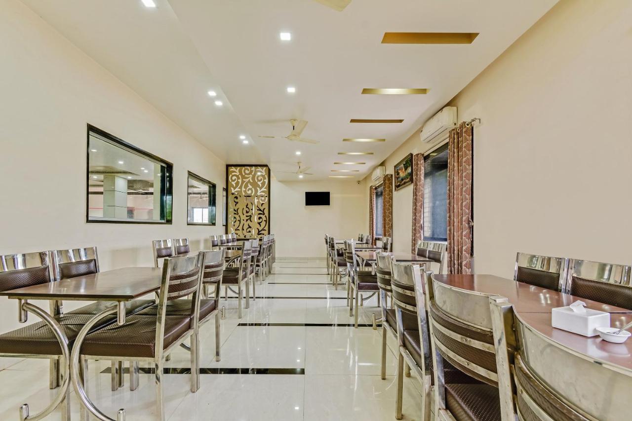 Oyo 48352 Hotel Bhagyalaxmi Kala ภายนอก รูปภาพ